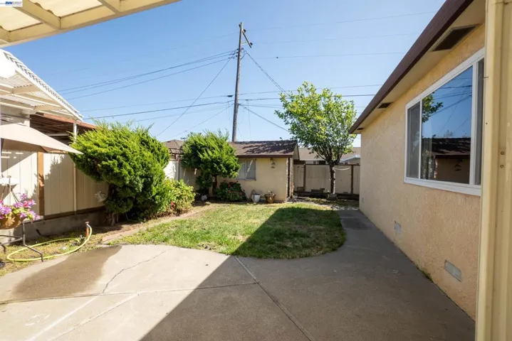 404 Bradrick Dr, San Leandro, California 94578