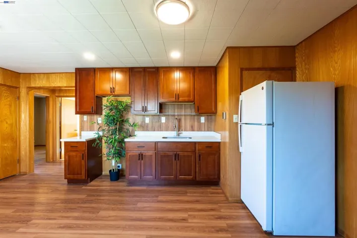 404 Bradrick Dr, San Leandro, California 94578