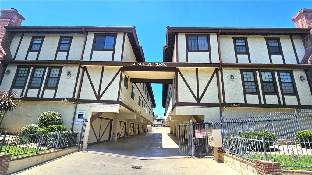 Front of 121 N Muscatel Ave. Unit F is back/left end unit
