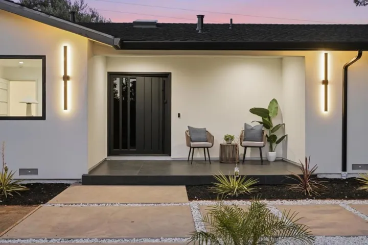 1389 Chelsea Drive, Los Altos, California 94024