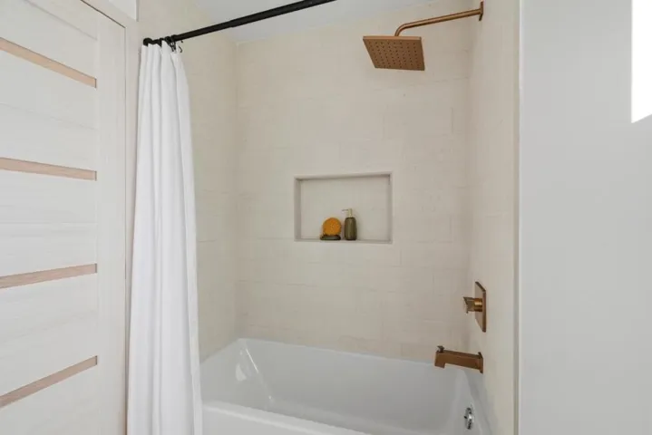 1389 Chelsea Drive, Los Altos, California 94024