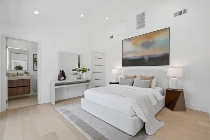 1389 Chelsea Drive, Los Altos, California 94024
