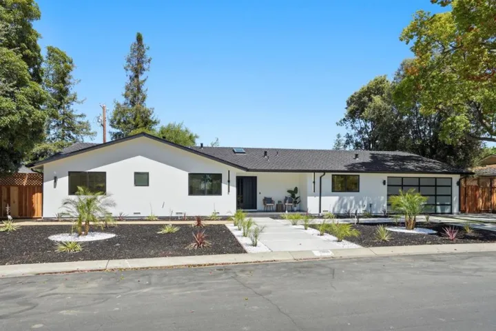 1389 Chelsea Drive, Los Altos, California 94024