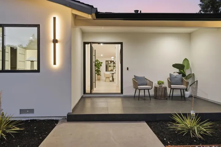 1389 Chelsea Drive, Los Altos, California 94024