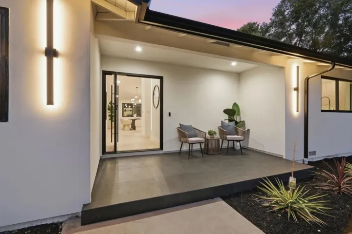 1389 Chelsea Drive, Los Altos, California 94024