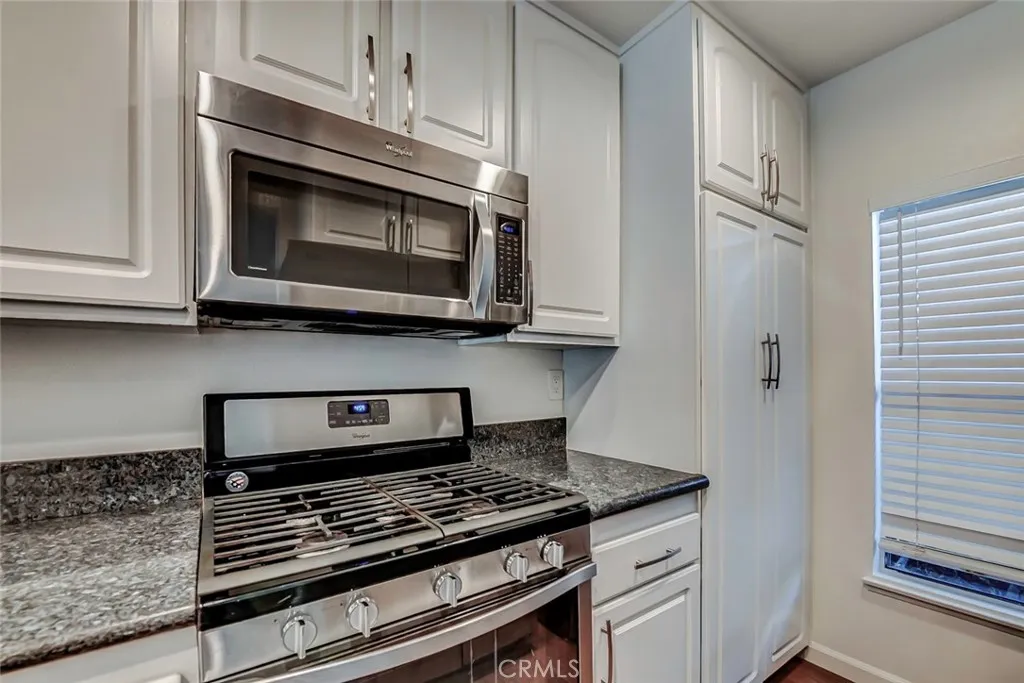 Spacious Kitchen