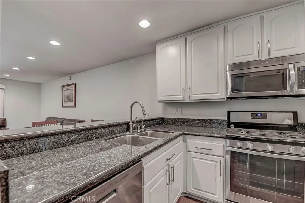 Spacious Kitchen