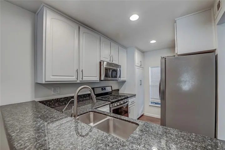 Spacious Kitchen