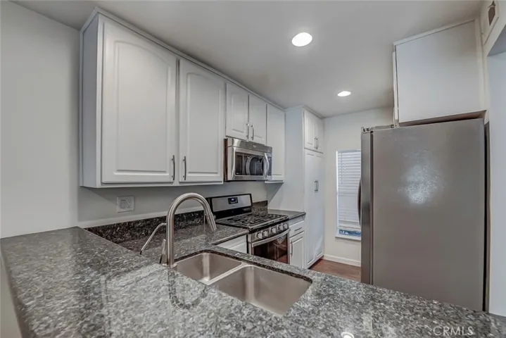 Spacious Kitchen