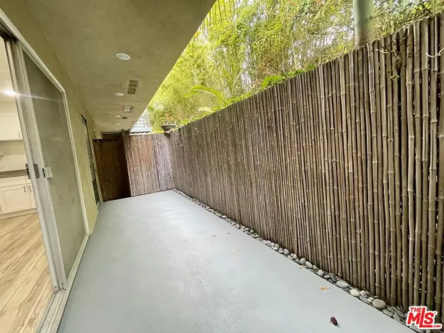 1447 S Westgate Avenue 3, Los Angeles, California 90025