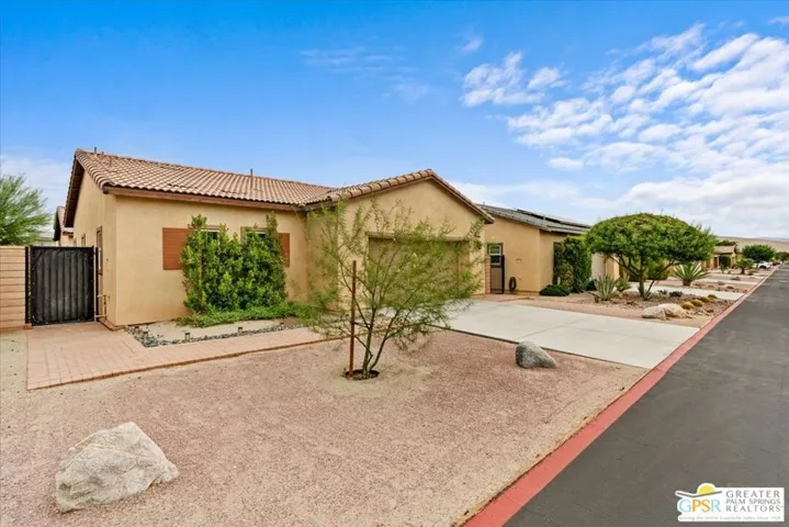 67377 Rio Naches Road, Cathedral City, California 92234