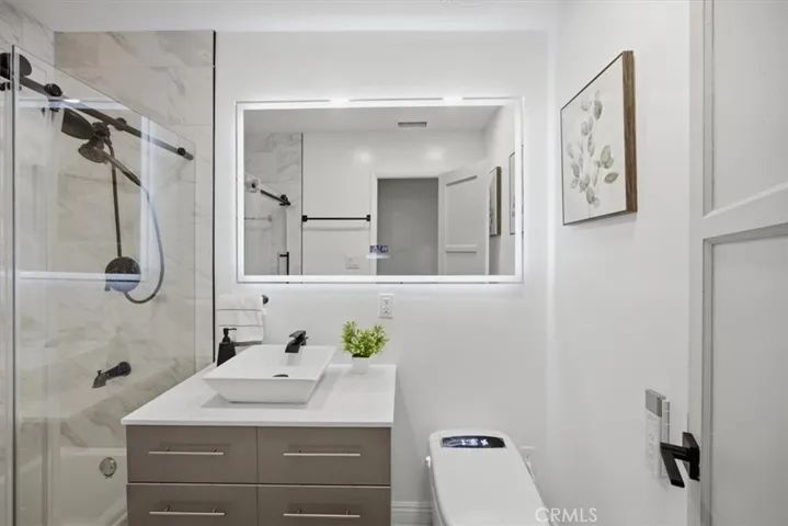 bathroom1