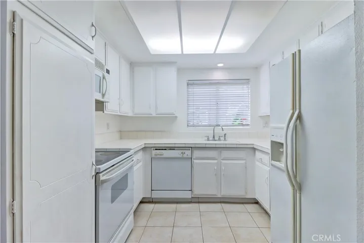 2399 Via Mariposa W, Laguna Woods, California 92637