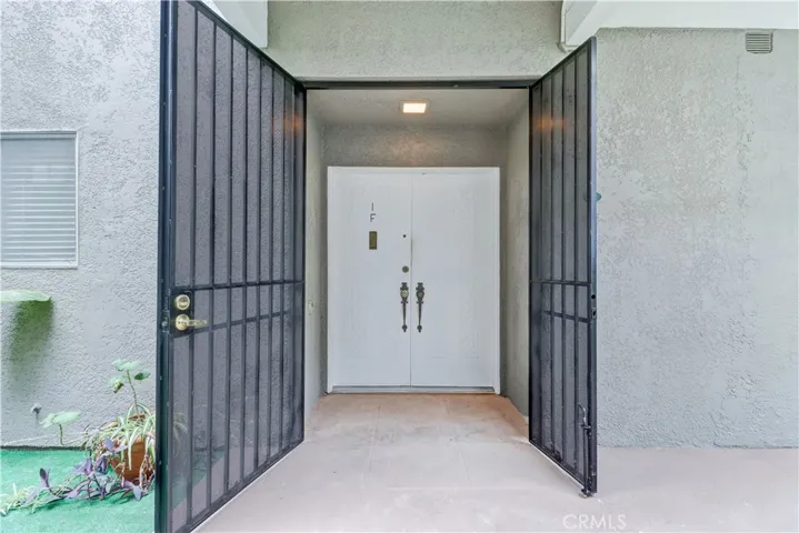 2399 Via Mariposa W, Laguna Woods, California 92637