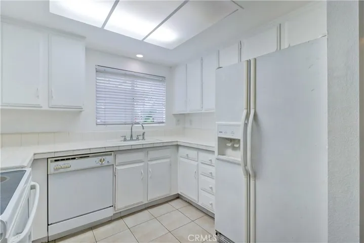 2399 Via Mariposa W, Laguna Woods, California 92637