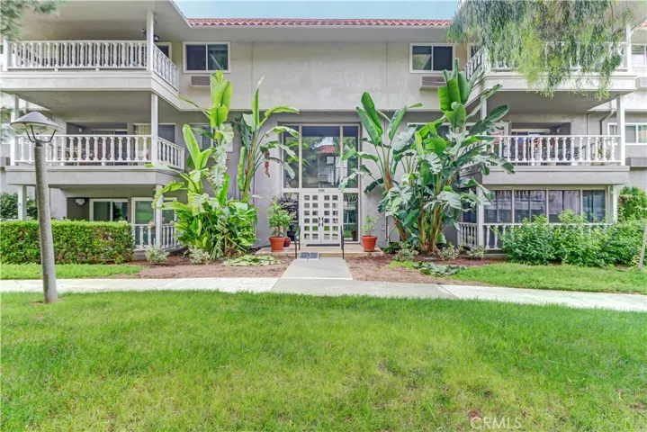 2399 Via Mariposa W, Laguna Woods, California 92637