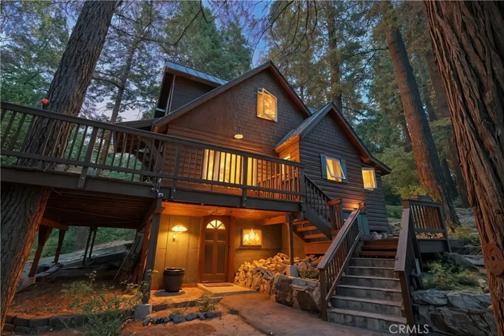 799 Crest Estates Drive, Lake Arrowhead, California 92352