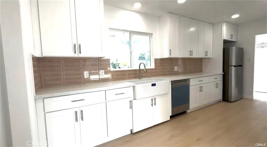 233 E Victoria, Rialto, California 92376