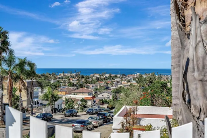 4620 Narragansett Avenue, San Diego, California 92107