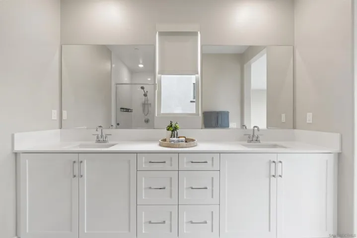 1187 Barry Pl, Escondido, California 92025