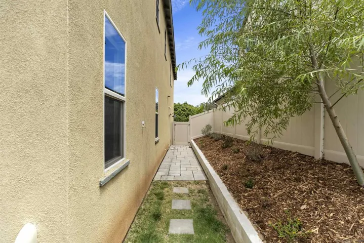 1187 Barry Pl, Escondido, California 92025