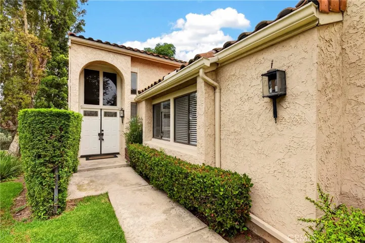 636 Colonial Circle, Fullerton, California 92835