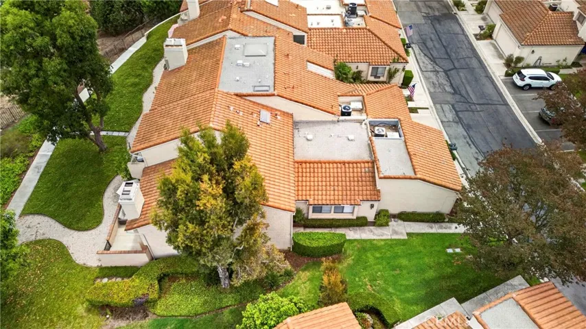 636 Colonial Circle, Fullerton, California 92835
