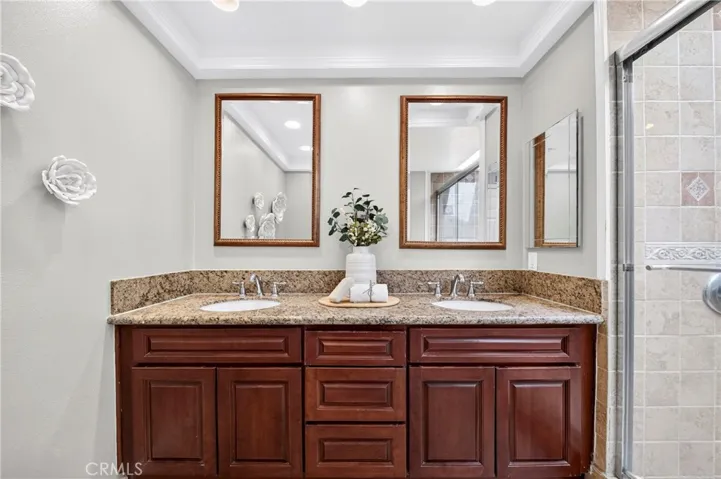 636 Colonial Circle, Fullerton, California 92835