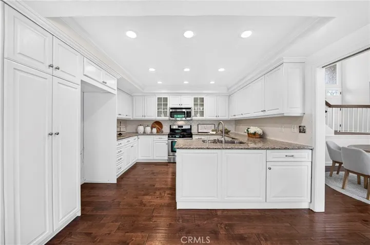636 Colonial Circle, Fullerton, California 92835
