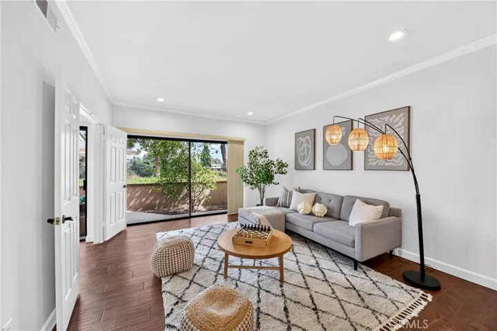 636 Colonial Circle, Fullerton, California 92835
