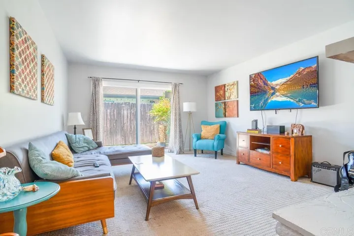 818 E Washington Avenue, Escondido, California 92025
