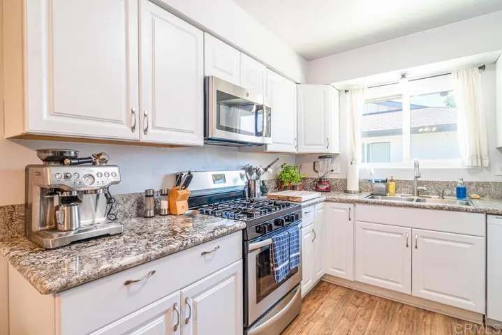 818 E Washington Avenue, Escondido, California 92025