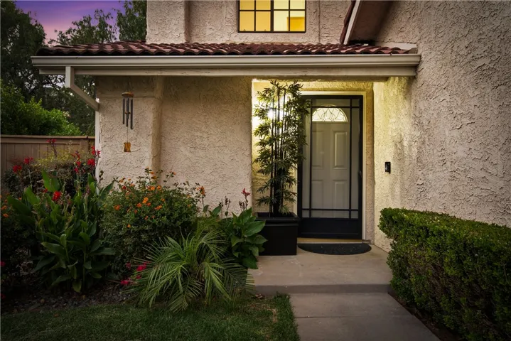 6767 Pheasant, Oak Park, California 91377