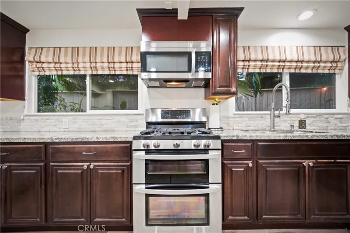 6767 Pheasant, Oak Park, California 91377