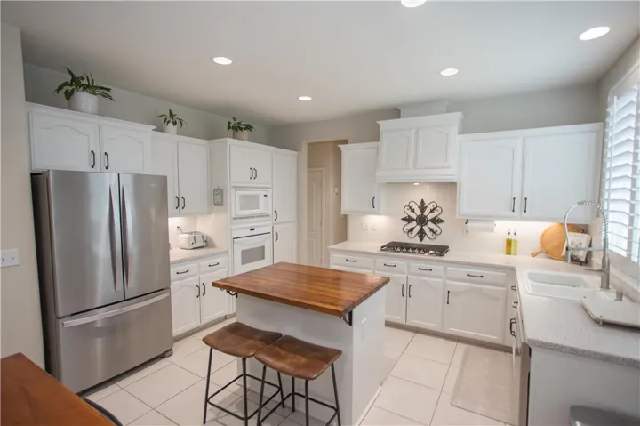 2675 E Rockingham Court, Fresno, California 93720
