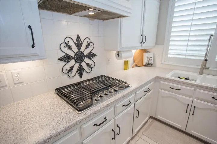 2675 E Rockingham Court, Fresno, California 93720