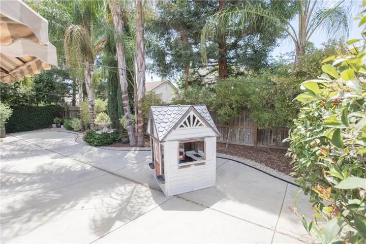 2675 E Rockingham Court, Fresno, California 93720