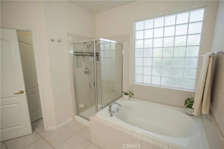 2675 E Rockingham Court, Fresno, California 93720