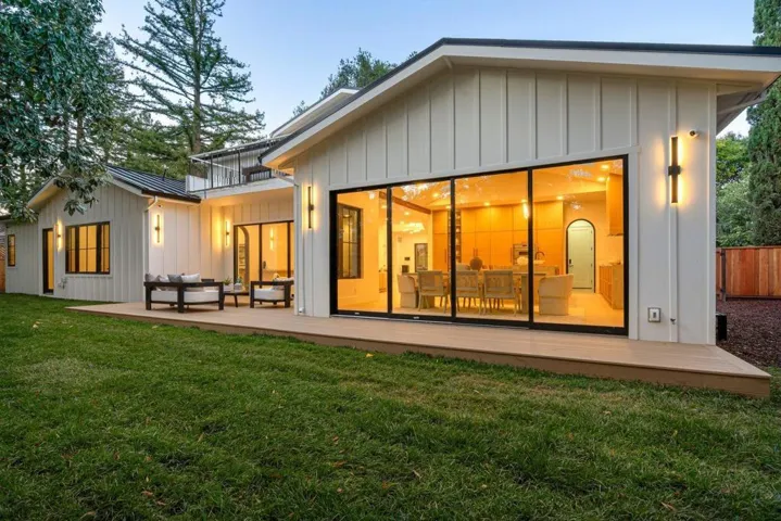 15 San Juan Avenue, Menlo Park, California 94025