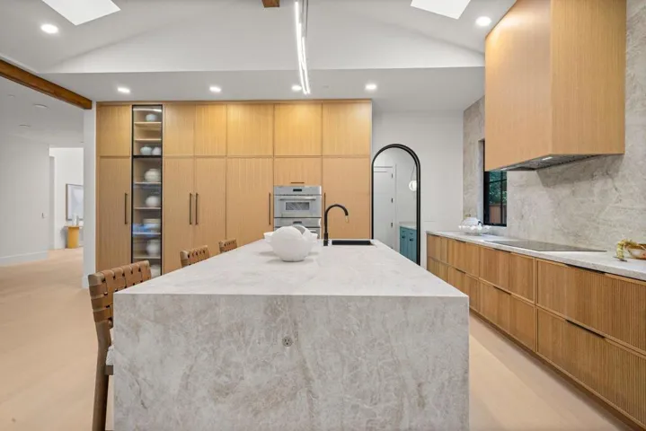 15 San Juan Avenue, Menlo Park, California 94025
