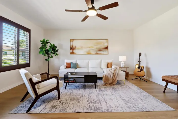1039 Plover Way, Oceanside, California 92057