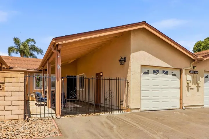 1039 Plover Way, Oceanside, California 92057