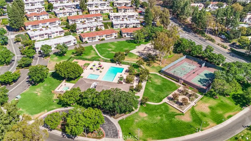 23432 Caminito Salado, Laguna Hills, California 92653