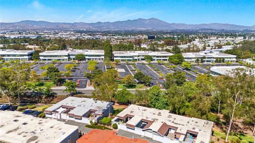 23432 Caminito Salado, Laguna Hills, California 92653