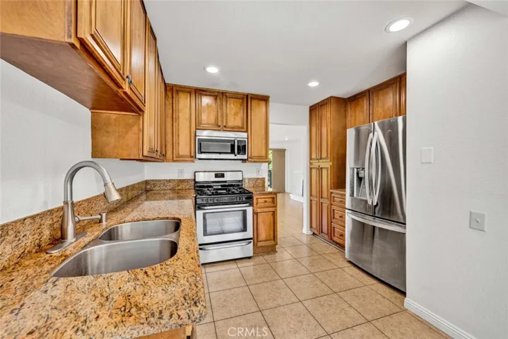 23432 Caminito Salado, Laguna Hills, California 92653