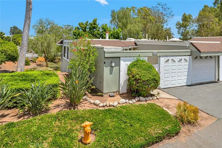 23432 Caminito Salado, Laguna Hills, California 92653