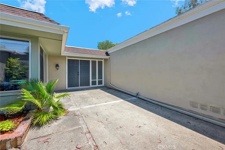 23432 Caminito Salado, Laguna Hills, California 92653