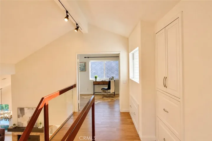 28 Cambridge, Irvine, California 92620