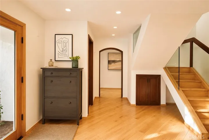 28 Cambridge, Irvine, California 92620