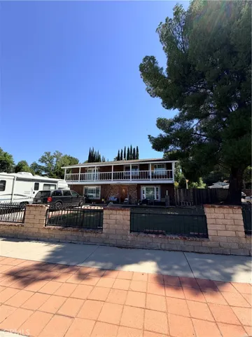 18925 Cedar Valley, Newhall, California 91321